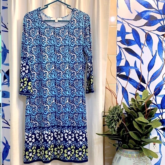 Dresses & Skirts - NWOT Women’s Jean-Pierre Klifa Polyester and Spandex Shift Dress Size Small